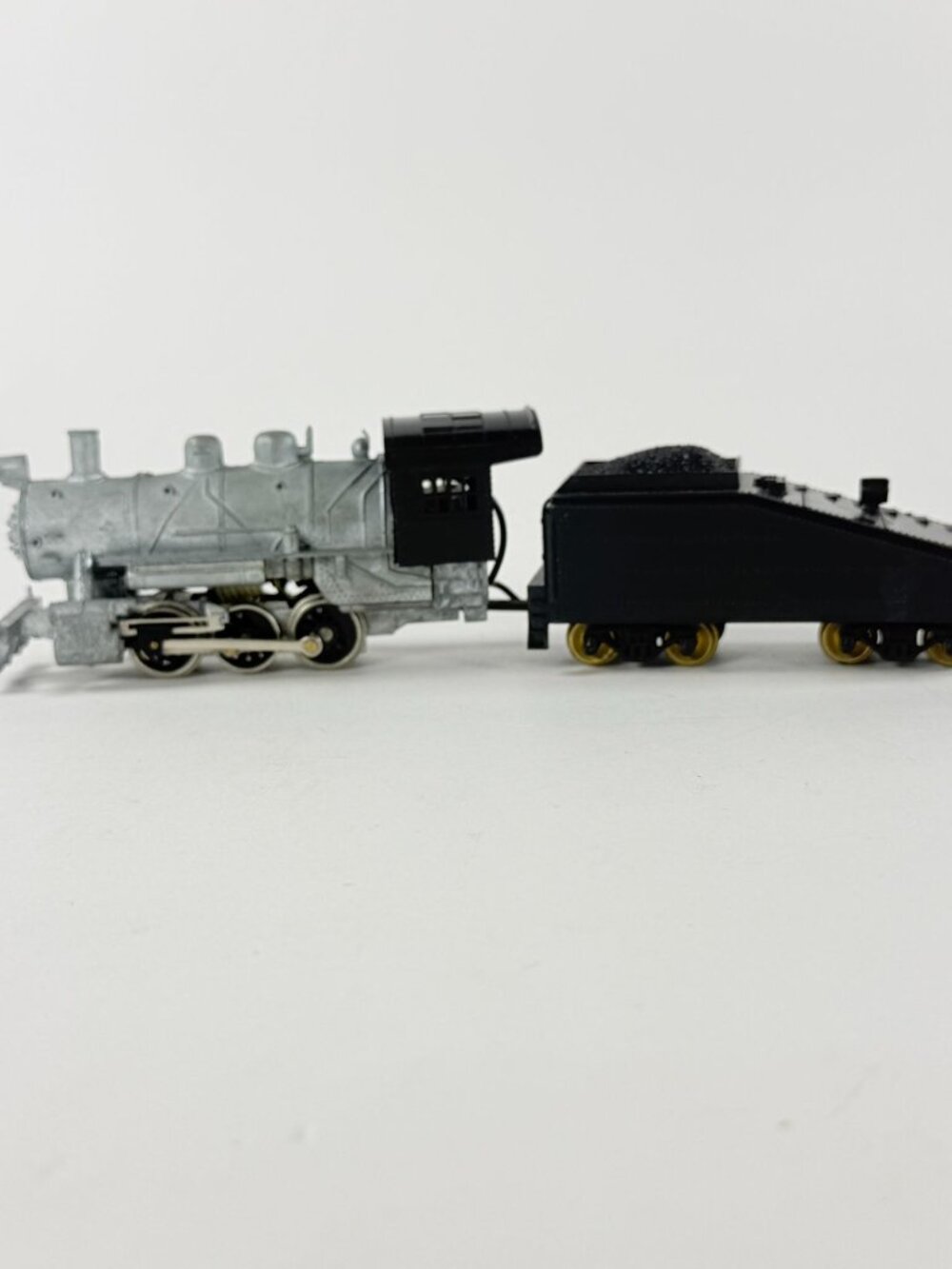 Vintage Mantua HO Scale Train Locomotive & Tender Diecast Black/Silver